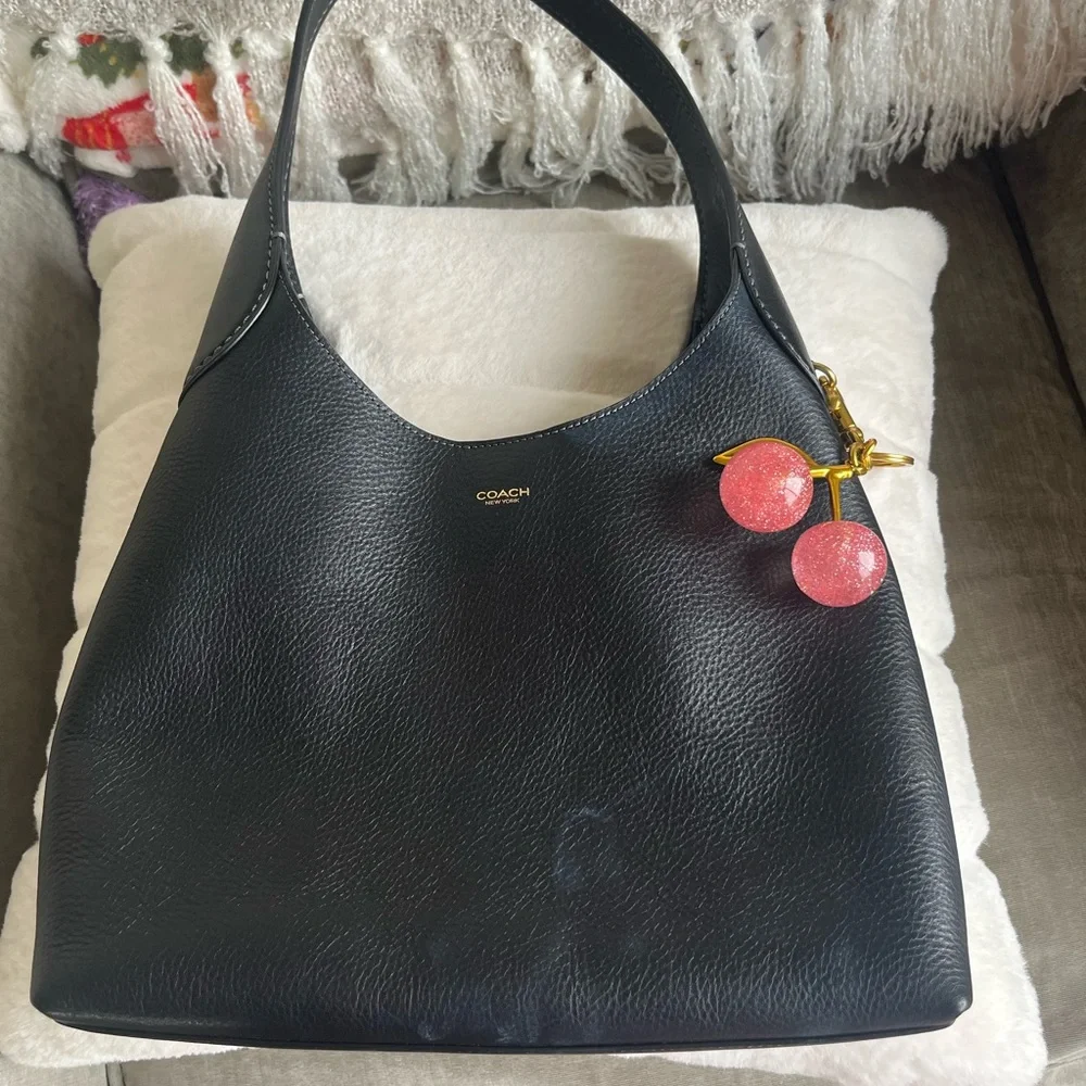 Coach Brooklyn 28 - Picture 2 of 8